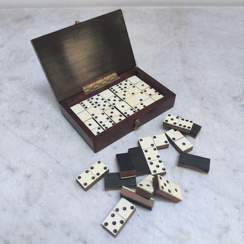 Tiny Box Of Dominoes
