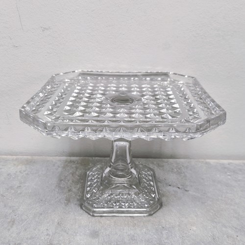 Pretty Square Glass Cake Stand