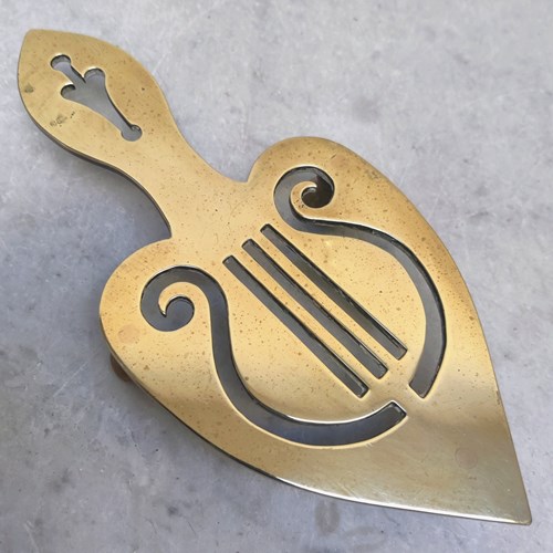 Brass 'Lyre' Trivet 
