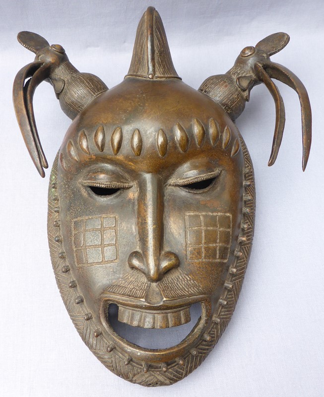 Bronze Baoule ceremonial portrait mask-ginger-tom-s-curious-eclectic-ce386a-hoarde-main-637066584601457118.JPG