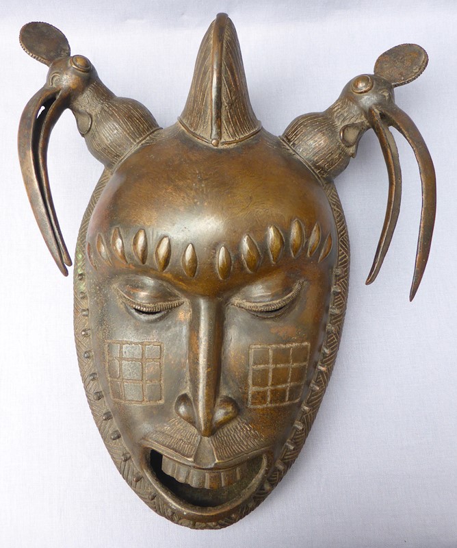 Bronze Baoule ceremonial portrait mask-ginger-tom-s-curious-eclectic-ce386b-hoarde-main-637066584900402800.JPG
