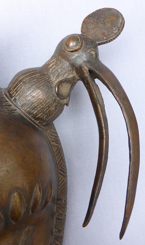 Bronze Baoule ceremonial portrait mask-ginger-tom-s-curious-eclectic-ce386d-hoarde-main-637066584914308935.JPG