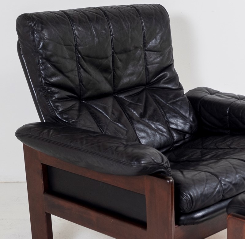 Danish skipper mobler armchair and footstool-greencore-design-1970s-mid-century-rosewood-black-leather-skipper-mobler-armchair-and-footstool-12-main-637869225121060262.jpg