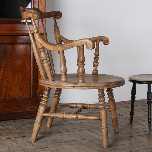 Antique Low Back Windsor Armchair In Solid Elm Wood