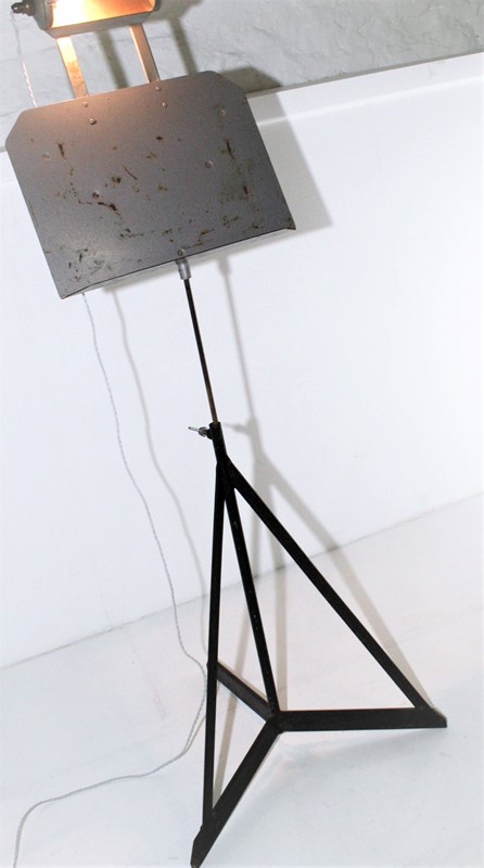 1950's Conductors music light stand-greencore-design-conductor-pit-stand-with-light-2-main-637345813685758820.jpg