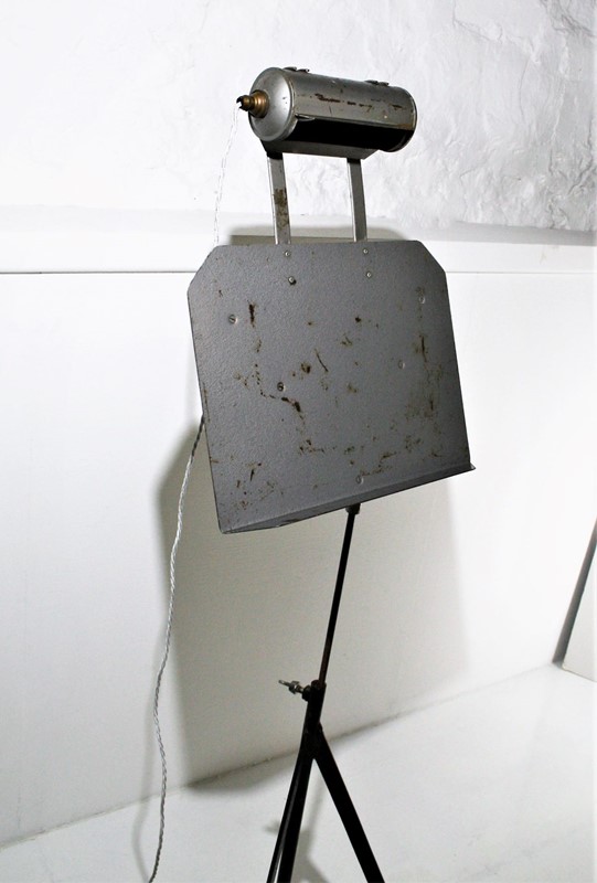 1950's Conductors music light stand-greencore-design-conductor-pit-stand-with-light-5-main-637345813702008529.JPG