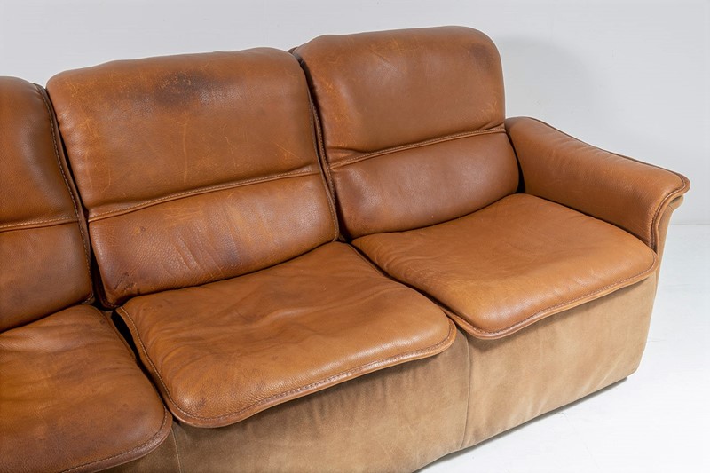 De sede ds12 model leather and suede 3 seater sofa-greencore-design-de-sede-model-ds-12-cognac-leather-and-suede-3-seater-sofa-3-main-637758461356348638.jpg