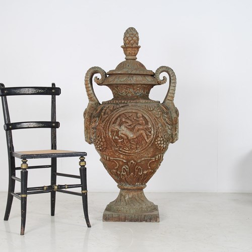Outstanding Large-Scale Decorative Cast Iron Victorian Garden Urn Feature