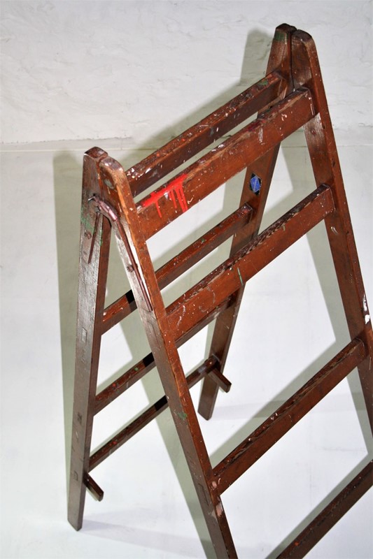 London film school ladder-greencore-design-london-film-studio-prop-ladder-4-main-637335276153985372.jpg