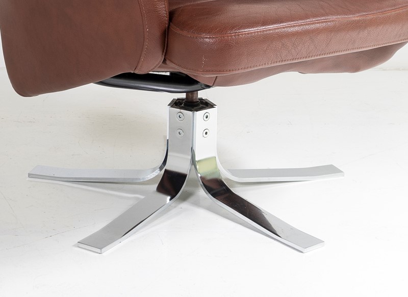 Mid-Century  Cognac Leather Swivel Reclining Chair-greencore-design-mid-century-danish-swivwl-recliner-leather-chair-12-main-637896290598869867.jpg