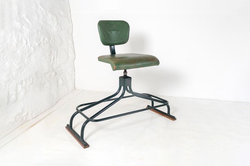 Original 1950s industrial factory stool evertaut-greencore-design-original-1950s-evertaut-industral-factory-stool-3-main-637603903050651433.jpg