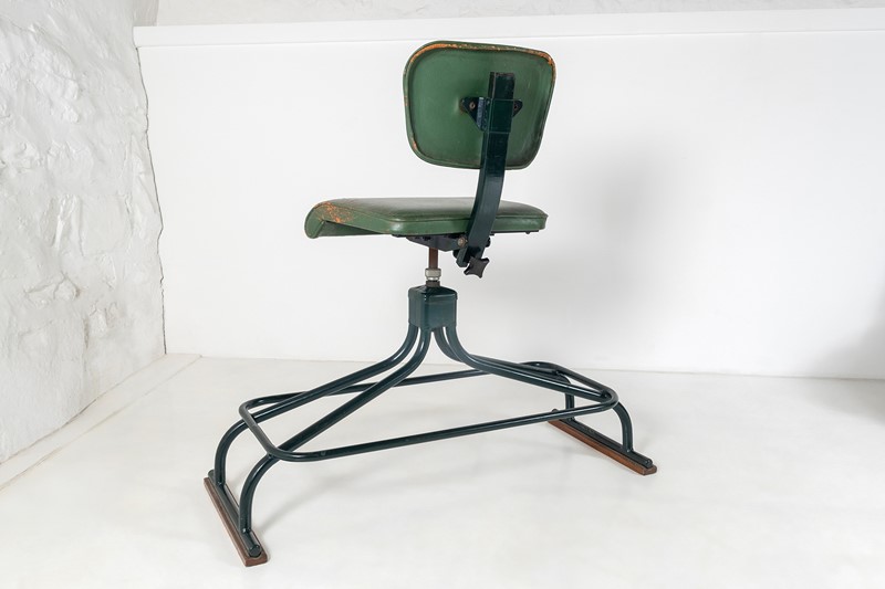 Original 1950s industrial factory stool evertaut-greencore-design-original-1950s-evertaut-industral-factory-stool-6-main-637603903796741738.jpg