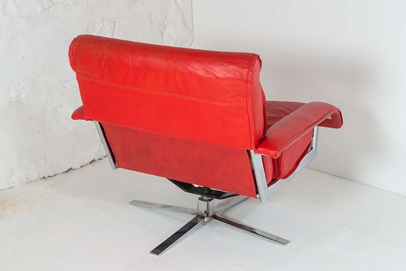 Exceptional pieff gamma red leather suite-greencore-design-pieff-gamma-red-leather-swivel-armchair-vintage-mid-century-5-main-637556298032027617.jpg
