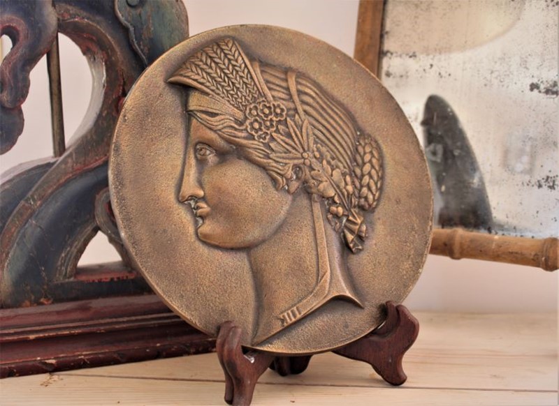 Bronze Relief Plaque-grovetrader-bronze-plaque-4-main-637896946617228739.JPG