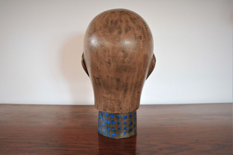 French androgynous mannequin head-grovetrader-head-3-main-637734396174667097.jpg