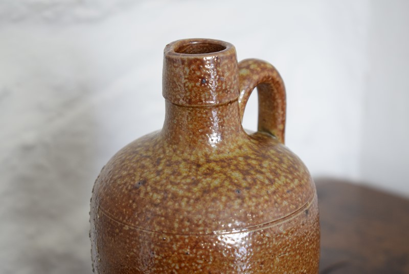 Early 20th Century Salt Glazed Stoneware Bottle-grumbla-lane-dsc-3015-main-638027451148522708.JPG