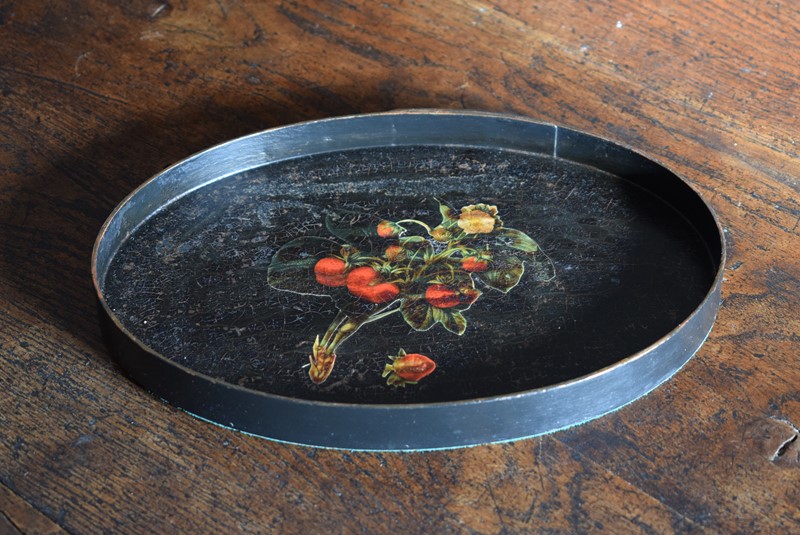 Black Lacquer Tray Decorated with Strawberries-grumbla-lane-dsc-8783-main-637150637805307990.jpg