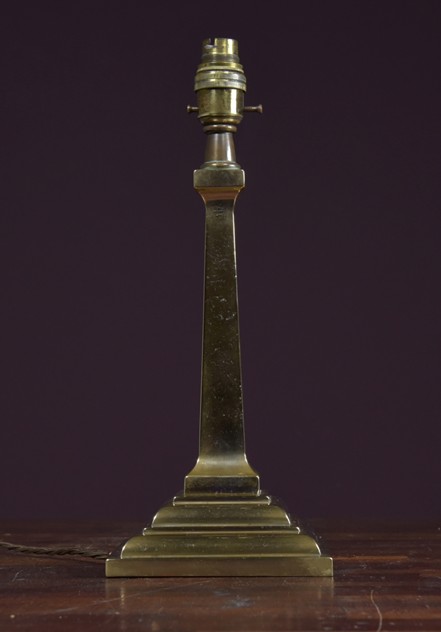 Cast bronze table lamp-haes-antiques-DSC_3248CR_main_636343425225309608.jpg