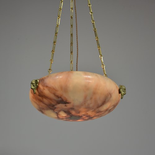 Alabaster Plafonnier Rams Mask Mounts