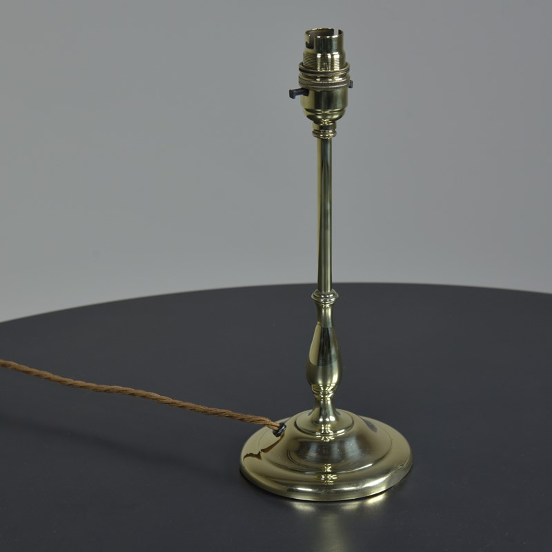Antique Baluster Stem Brass Lamp-haes-antiques-dsc-2263cr-fm-main-637250815086532794.jpg