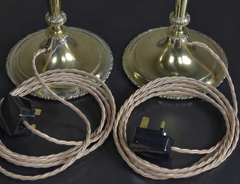 Antique Rams Heads Brass Table Lamps-haes-antiques-dsc-2315cr-fm-main-637251341882924516.jpg