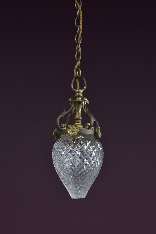 Gilt Galleried Pineapple Pendant Light-haes-antiques-dsc-3394cr-main-638142440074437417.jpg