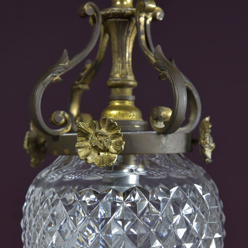 Gilt Galleried Pineapple Pendant Light-haes-antiques-dsc-3395cr-main-638142439857292103.jpg