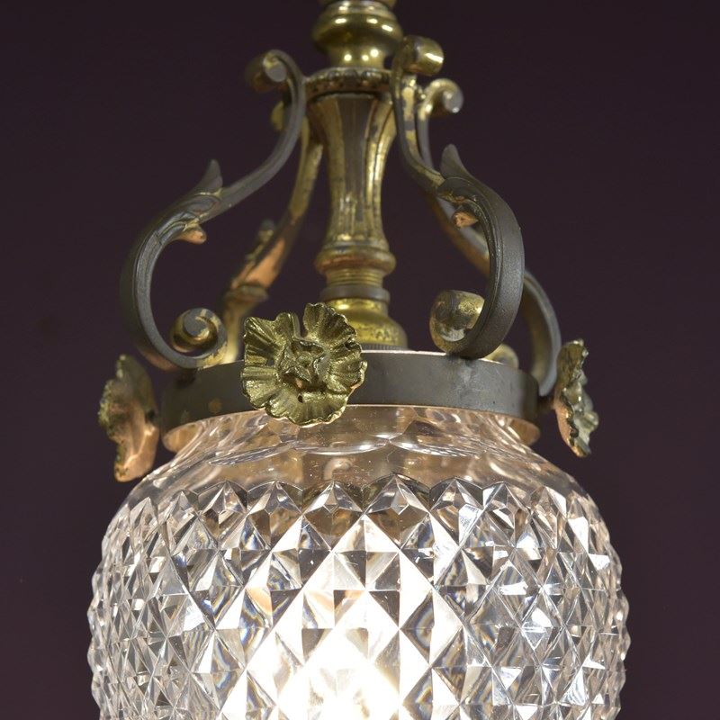 Gilt Galleried Pineapple Pendant Light-haes-antiques-dsc-3406cr-main-638142439964948478.jpg