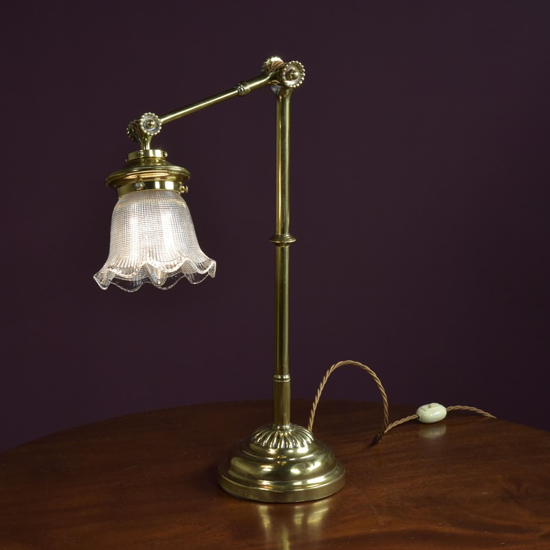 Antique Brass Dugdill's Desk Lamp-haes-antiques-dsc-3953cr-main-638041391726648062.jpg