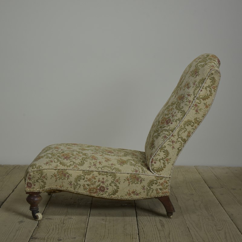 Victorian Nursing Chair-haes-antiques-dsc-4990cr-fm-main-637408548306880386.jpg