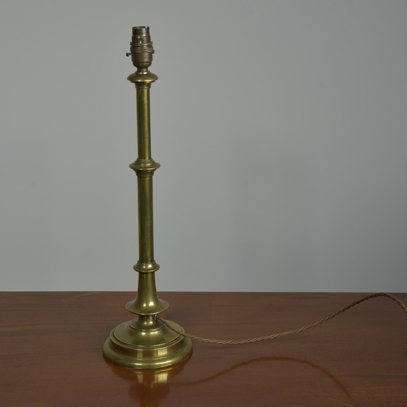 Brass Knopped Stem Table Lamp -haes-antiques-dsc-5244cr-fm-main-637426168194911575.jpg