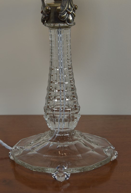 Antique Glass Lamp & Shade-haes-antiques-dsc-7560cr-main-637589481389372567.jpg