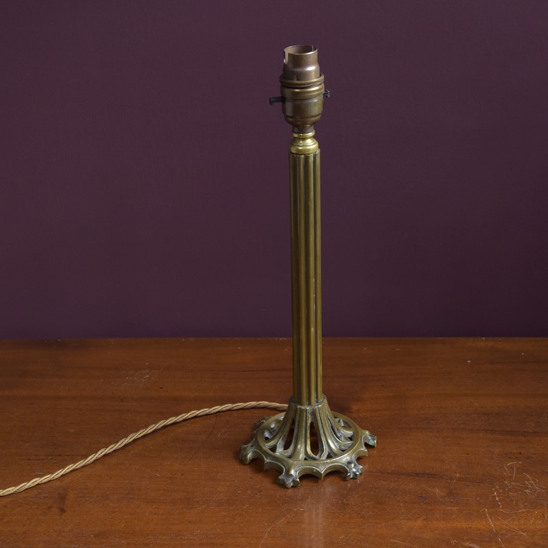 Antique Gothic Cast Brass lamp-haes-antiques-dsc-8492cr-main-637877318714239446.jpg