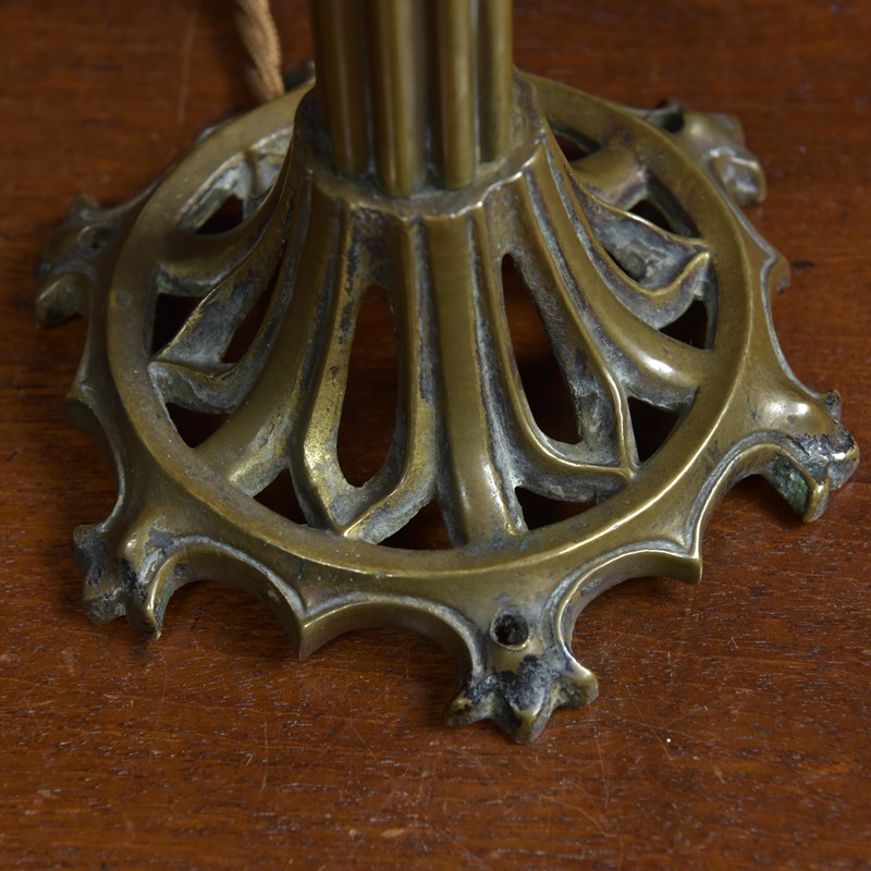 Antique Gothic Cast Brass lamp-haes-antiques-dsc-8499cr-main-637877319190114893.jpg
