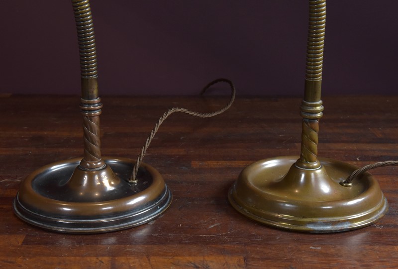 Antique Brass Flexi-Stem Desk Lights-haes-antiques-dsc-9844cr-main-637915842837829334.jpg