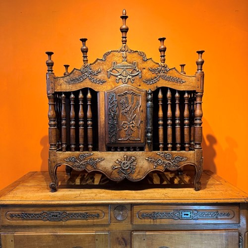 18Th Century French Carved Walnut Panetiere With Turned Finials