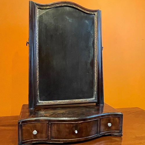 Georgian Mahogany Serpentine Front Toilet Mirror