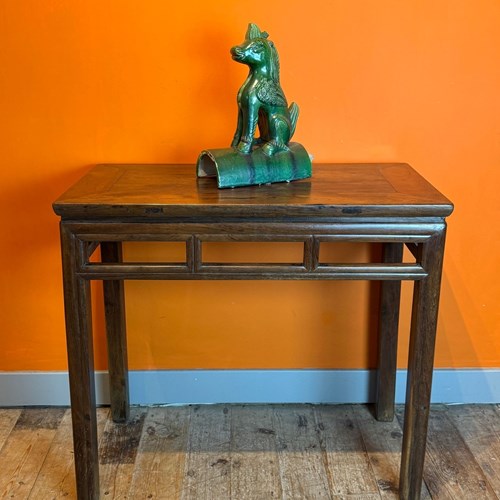 Chinese 18Th Century Hardwood Corner Leg Table