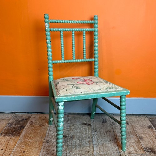 Victorian Bobbin Turned Child's Chair In Original Paint