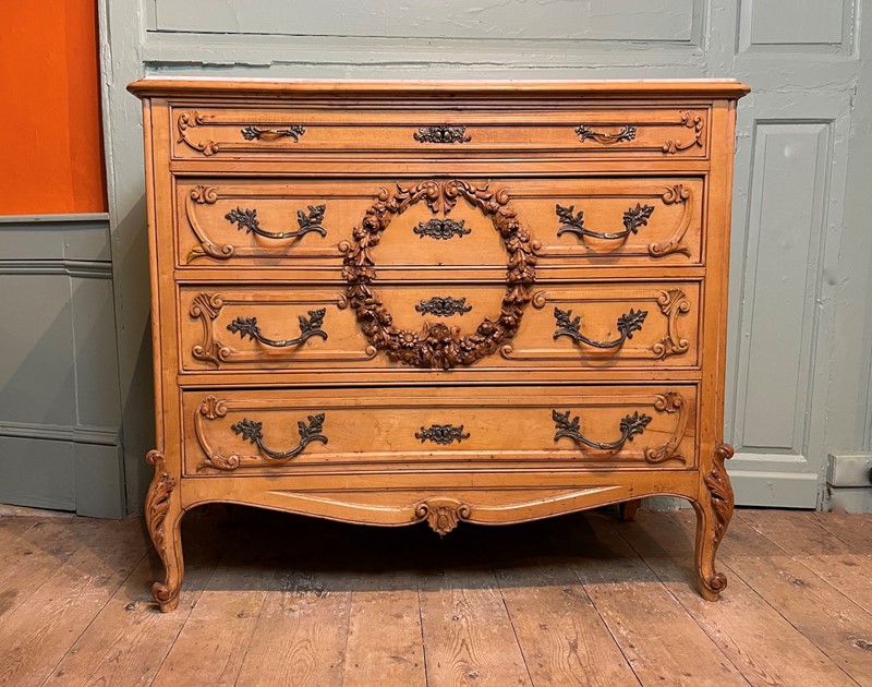 French Marble Top Foliate Carved Beechwood Commode-hand-of-glory-2-8ba5f698-8712-4a80-b817-03a7138174bf-1-201-a-main-638086317734324058.jpeg