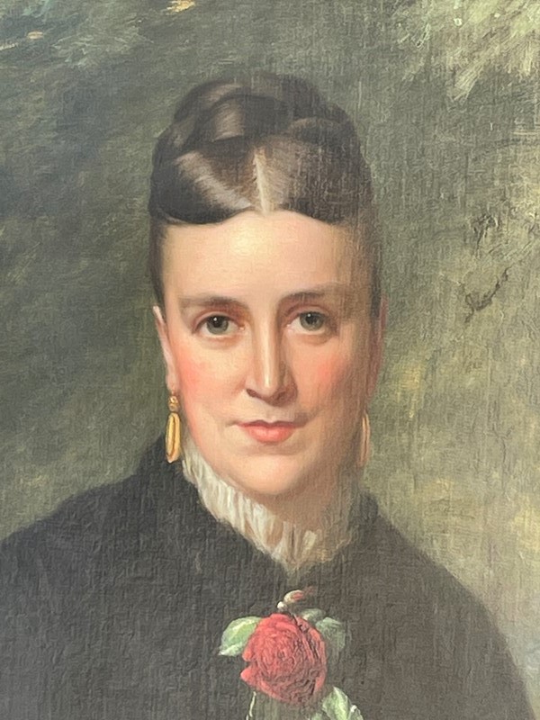 Large Victorian Oil on Canvas Portrait of a Lady-hand-of-glory-e557c0f4-bcef-4710-97b7-cdb2aeec19a6-main-637889215547322620.jpeg