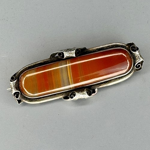 Victorian Scottish Silver Banded Agate Brooch