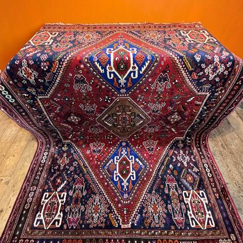 Persian Qashqai Tribal Hand-Woven Wool Medallion Rug