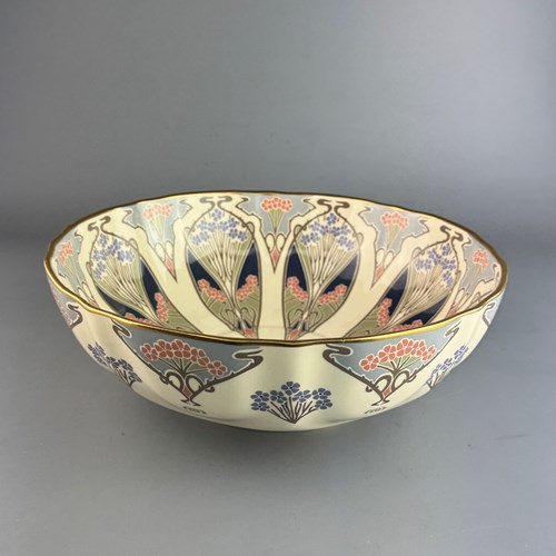 Mason's Ironstone For Liberty Ianthe Bowl