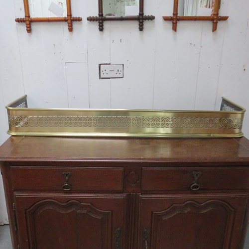 Antique English Brass Fender