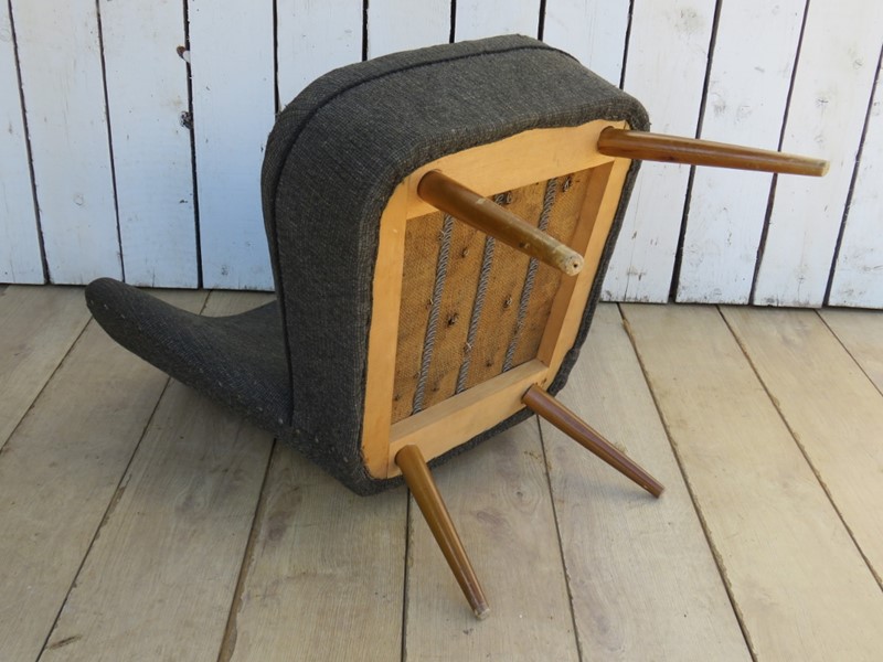 1950's Cocktail Chair For Re-upholstery-harmony-antiques-img-3659-1024x768-2-main-637947264012543985.jpg