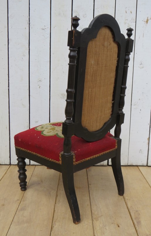Antique French Prie Dieu Prayer Chair-harmony-antiques-img-3721-659x1024-main-637949737622070936.jpg