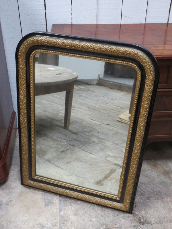 Antique Louis Philippe Wall Mirror-harmony-antiques-img-4551-768x1024-main-638058538245428992.jpg