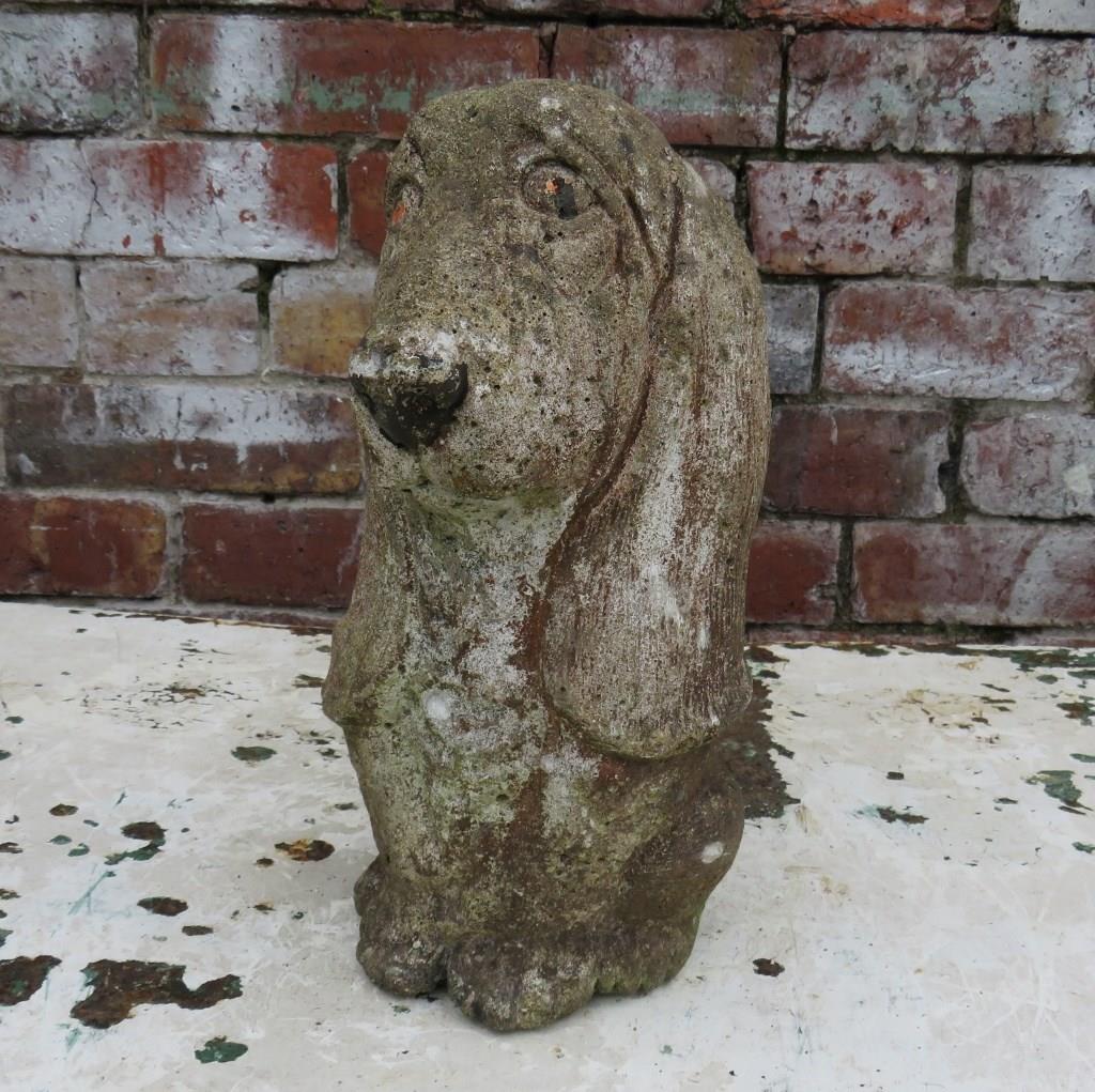 Vintage dog ornament, Simons Maison