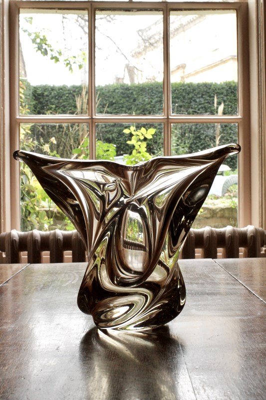 Stunning Daum 70’S Smokey Vase-house-of-hummingbird-39b4c245-26ba-4140-a1ab-52d0400e0fe3-main-638061835746864639.jpeg